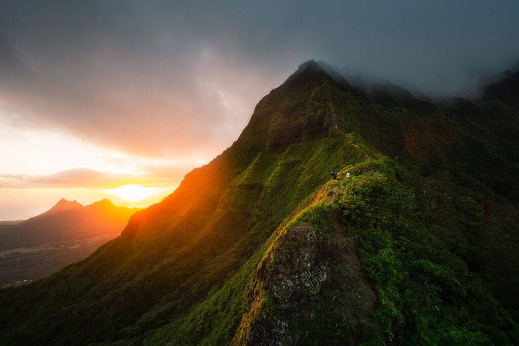 Hawaiian mountain for aka'ula eau de parfum from source adage fragrances Scent Journal